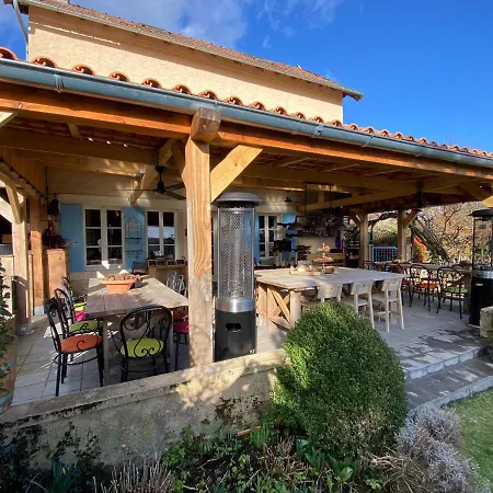 Remarkable 6pers In The Dordogne Chalais (Dordogne)
