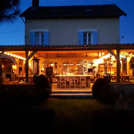 Remarkable 6pers In The Dordogne * Chalais (Dordogne)