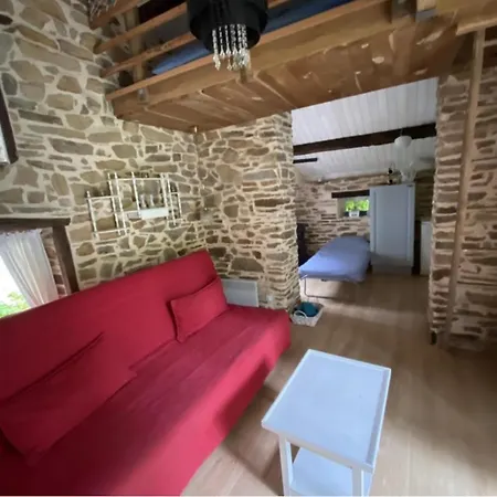 2 Bed - Sleeps 6 - Garden & Pool Access Feriehus *